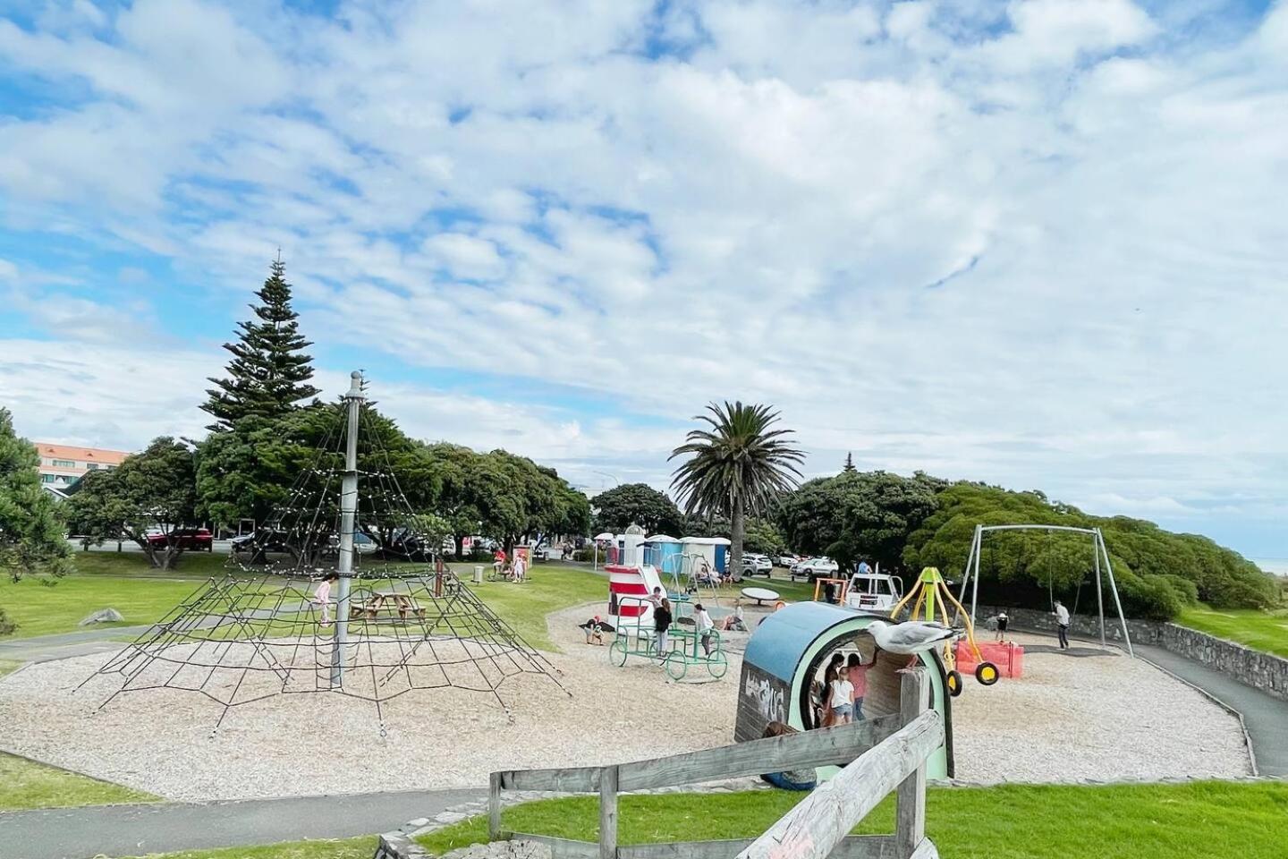 Brand New & Cosy In Kapiti - New 3-Bedrooms 4-Beds In Paraparaumu Esterno foto